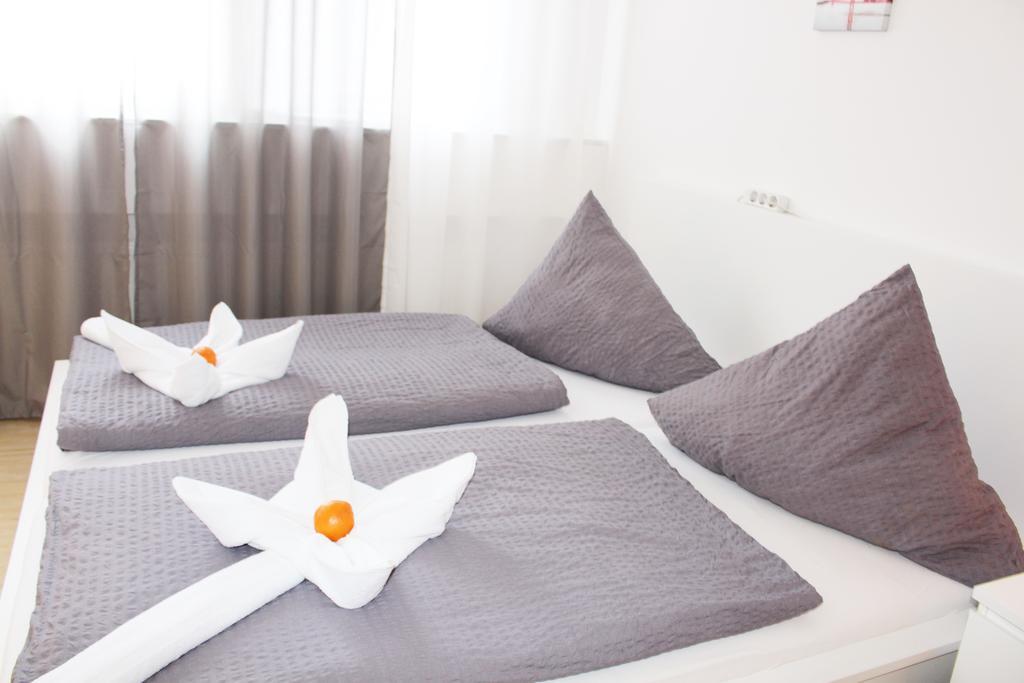 Ferienwohnungen Meersburg Stetten  Zimmer foto
